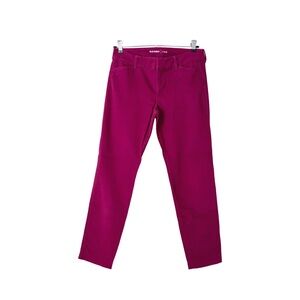 Old Navy Mid-Rise Sateen Pixie Chino Ankle Pants in Chilled Sangria color